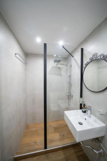 Kozani Residence 1 Bagian luar foto
